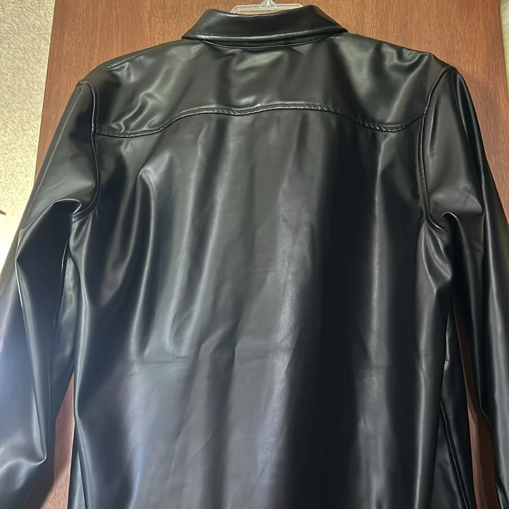 NWT D.R. ESSENTIALS Faux leather jacket - Picture 9 of 11